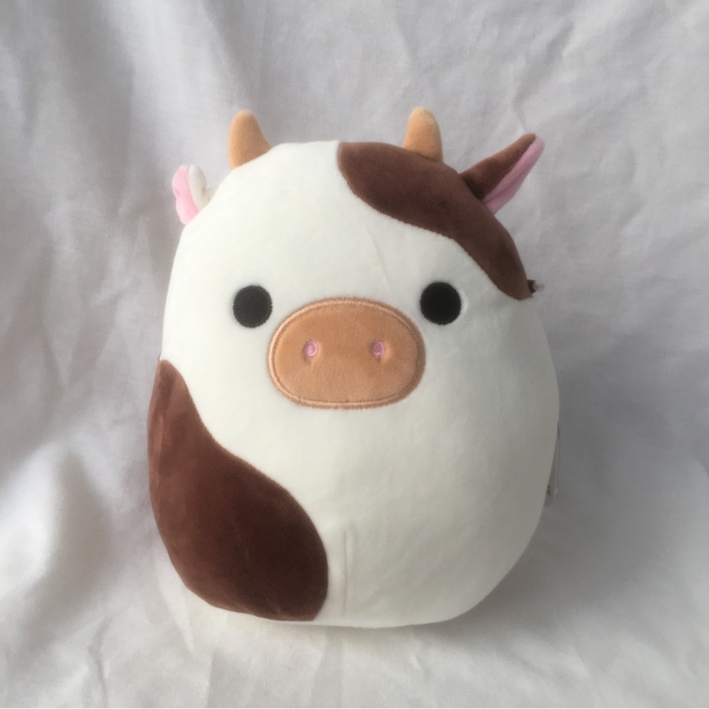 Ronnie the Cow Squishmallow 7.5” NWT